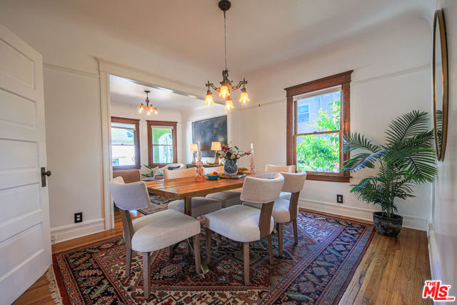 132 N Avenue 57, Los Angeles CA: https://media.crmls.org/mediaz/8c8d1811-a27f-463b-ab1e-694d7afd8200.jpg