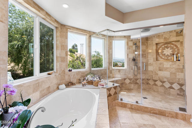 5924 Rainbow Hill Road, Agoura Hills CA: https://media.crmls.org/mediaz/8c8e0720-03aa-4ce0-8d16-f452def34e0b.jpg
