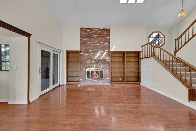 15235 Crestview Ct, Poway CA: https://media.crmls.org/mediaz/8c8e1306-aea7-42dc-b6e1-fa6898cd6424.jpg