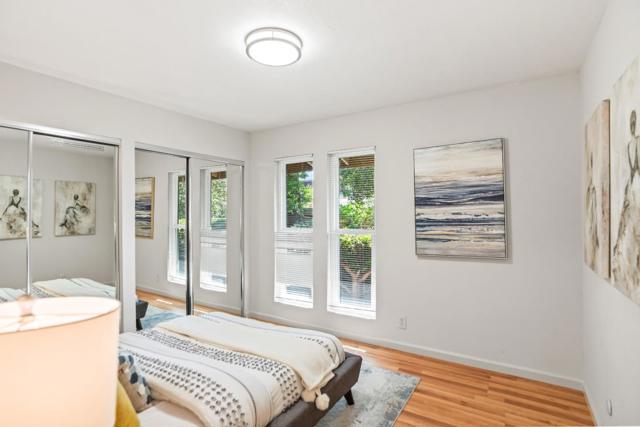205 W Red Oak Drive, Sunnyvale CA: https://media.crmls.org/mediaz/8c8e72aa-5cb7-4e93-a605-4decf5aeb335.jpg