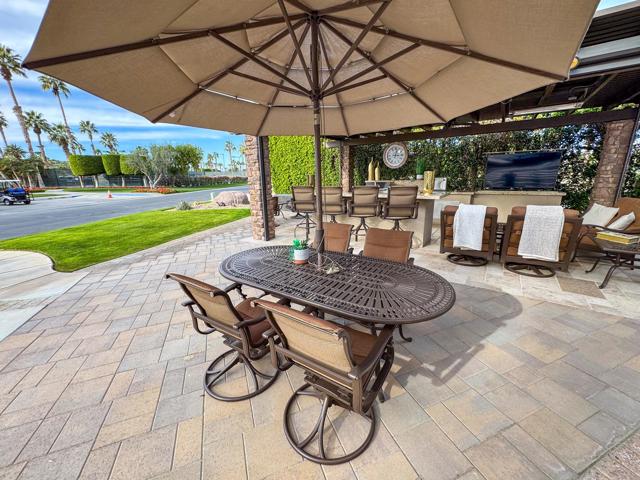 80394 Avenue 48, Indio CA: https://media.crmls.org/mediaz/8c8fad35-6fd2-4960-93be-3502268193fe.jpg