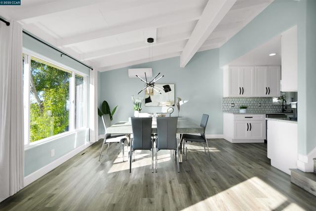 Image 13 of 59 For 5929 Harbor View Ave