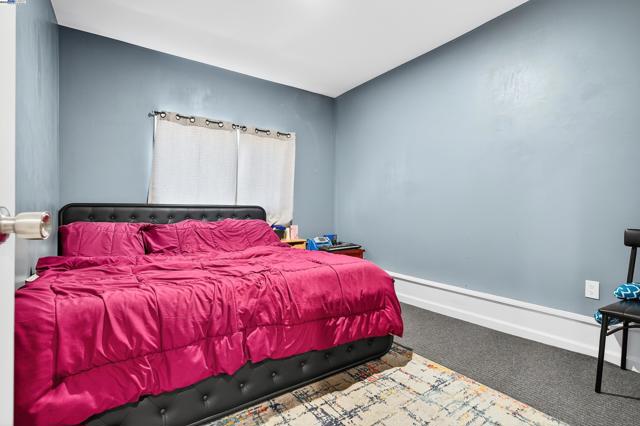 4300 Berk Ave, Richmond CA: https://media.crmls.org/mediaz/8c90f3f8-2cb7-4851-b02b-f6f65bf16251.jpg
