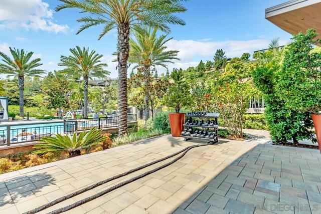 2460 Community Lane, San Diego CA: https://media.crmls.org/mediaz/8c918988-969c-4f28-b943-055aad775ee4.jpg