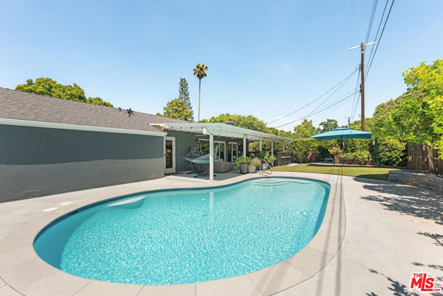 22928 Vose Street, West Hills CA: https://media.crmls.org/mediaz/8c919d98-4abc-4056-9884-6e733d312a0e.jpg