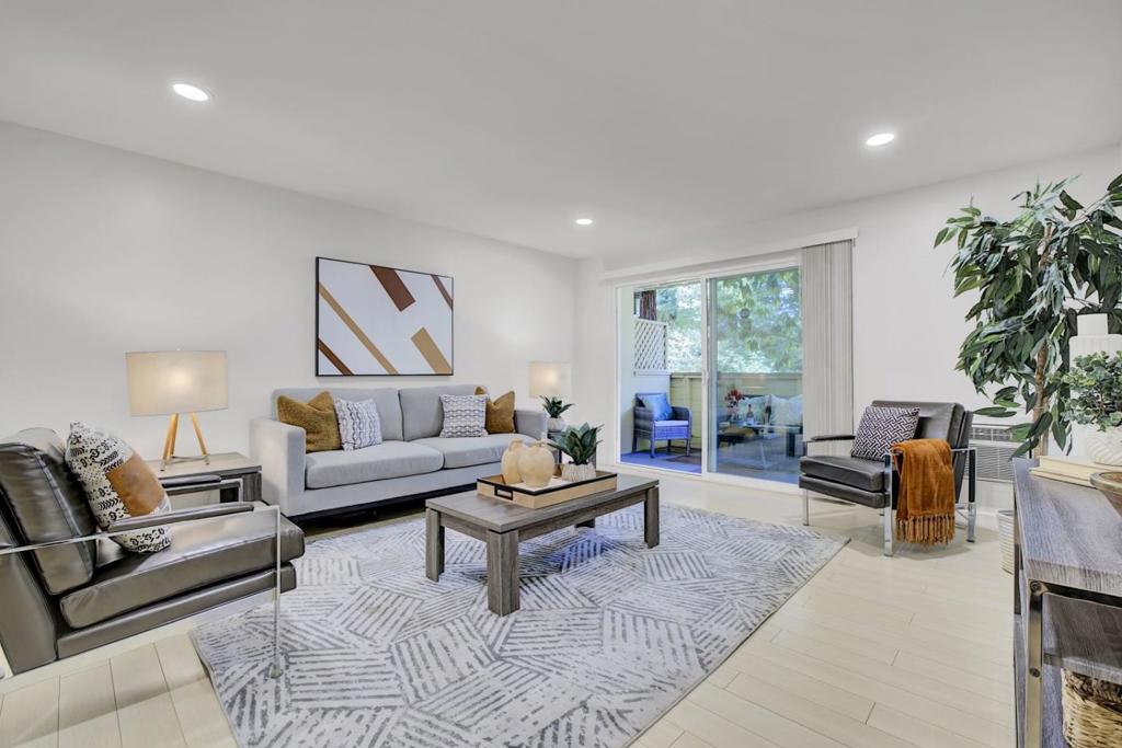 1031 Crestview Drive #109