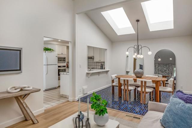 101 Lancewood Place, Los Gatos CA: https://media.crmls.org/mediaz/8c928a47-4219-4153-92d3-c6bf4588ac86.jpg