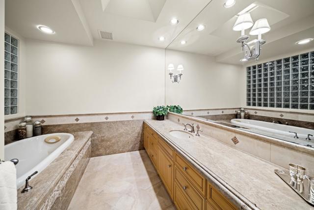 Image 33 of 50 For 74337 Desert Bajada Trail