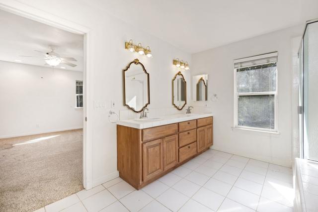 Detail Gallery Image 34 of 53 For 1420 Wilshire Rd, Fallbrook,  CA 92028 - 3 Beds | 2/1 Baths