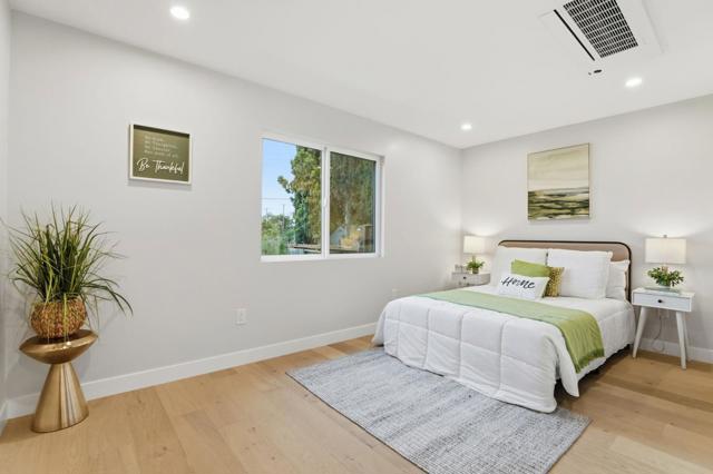 3109 Maddux Drive, Palo Alto CA: https://media.crmls.org/mediaz/8c954247-3f3f-41ee-b233-5c036f4ebc29.jpg