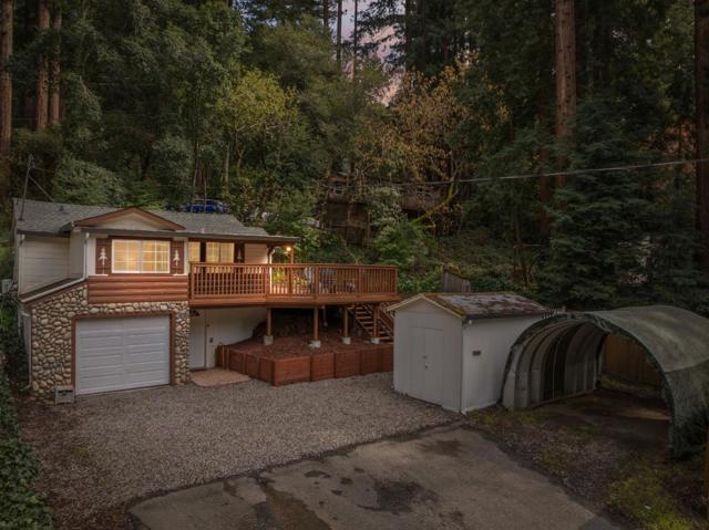15300 Highway 9, Boulder Creek CA: https://media.crmls.org/mediaz/8c95e542-177d-4e12-a08e-567cf3d46d2a.jpg