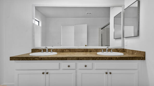 1000 Saint Thomas Circle, Palm Springs, CA 92264