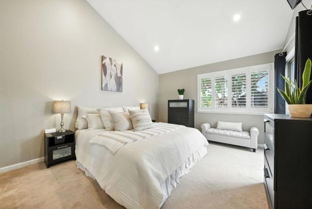 1522 Huddersfield Court, San Jose CA: https://media.crmls.org/mediaz/8c96e46b-a78b-4f40-ad34-00fe2cbf347a.jpg
