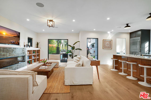 8617 Rugby Drive, West Hollywood CA: https://media.crmls.org/mediaz/8c96f08a-1340-4cad-a55c-3b7f253b037d.jpg