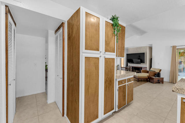 71521 Halgar Road, Rancho Mirage CA: https://media.crmls.org/mediaz/8c97f0d8-47a5-4c6f-9868-e29ca2127bd8.jpg