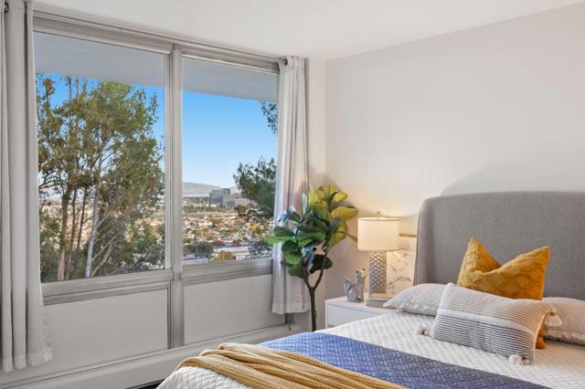 300 Davey Glen Road, Belmont CA: https://media.crmls.org/mediaz/8c995722-488e-43bc-8471-5c8651c11ef9.jpg