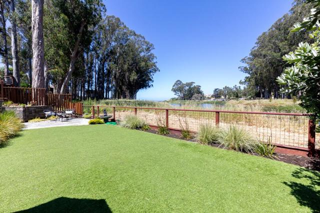 143 Moran Way, Santa Cruz CA: https://media.crmls.org/mediaz/8c9ad5b3-a28c-4de8-938c-5b431345b8d3.jpg