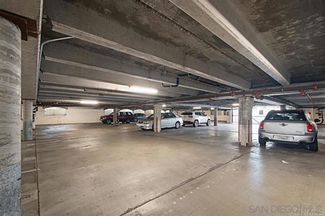 4205 Ohio St, San Diego CA: https://media.crmls.org/mediaz/8c9b382e-75f4-41cd-8789-88a74a918e3c.jpg