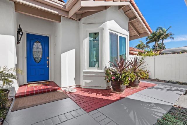 Detail Gallery Image 5 of 62 For 4706 Zamora Way, Oceanside,  CA 92056 - 2 Beds | 2 Baths