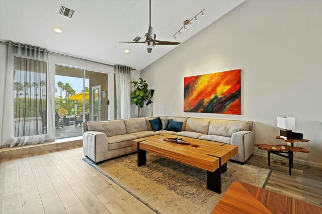 73112 Bel Air, Palm Desert CA: https://media.crmls.org/mediaz/8c9c597a-81b1-43e3-a683-0034fe53a999.jpg