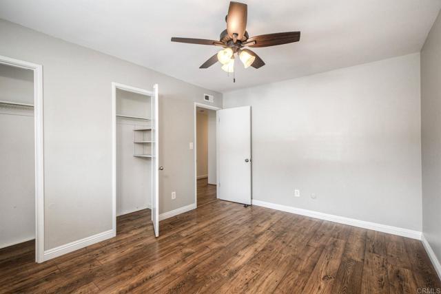 Detail Gallery Image 26 of 38 For 4960 Sparks Ave, San Diego,  CA 92110 - 3 Beds | 2 Baths