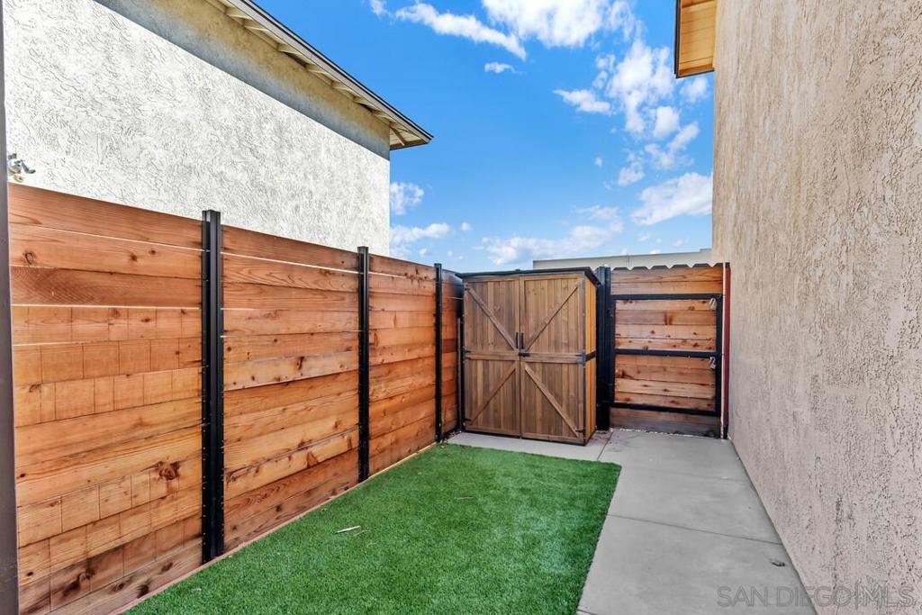 MLS #250042950SD image #20