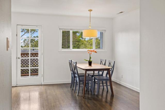 604 Mar Vista Drive, Monterey CA: https://media.crmls.org/mediaz/8c9e2a5b-3b52-44f7-bc2a-dabf82f20060.jpg