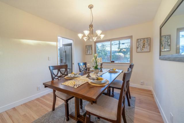 956 Redmond Avenue, San Jose CA: https://media.crmls.org/mediaz/8c9ebf81-2230-4c42-be02-e6916176f4bd.jpg