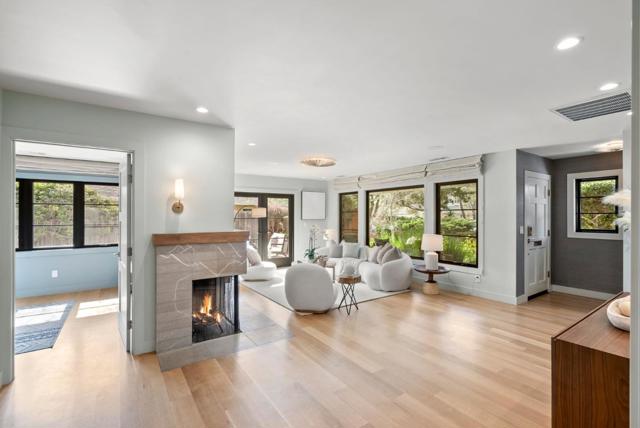 1863 Edgewood Drive, Palo Alto CA: https://media.crmls.org/mediaz/8ca0dc79-3b19-456a-9bb4-e58ee89483fc.jpg