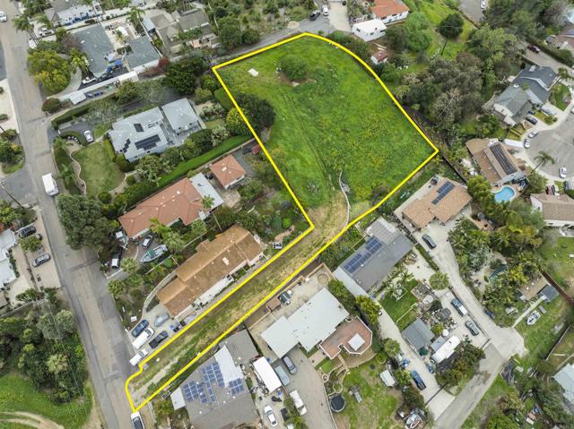 Detail Gallery Image 4 of 9 For 1683 Watson Way, Vista,  CA 92083 - – Beds | – Baths