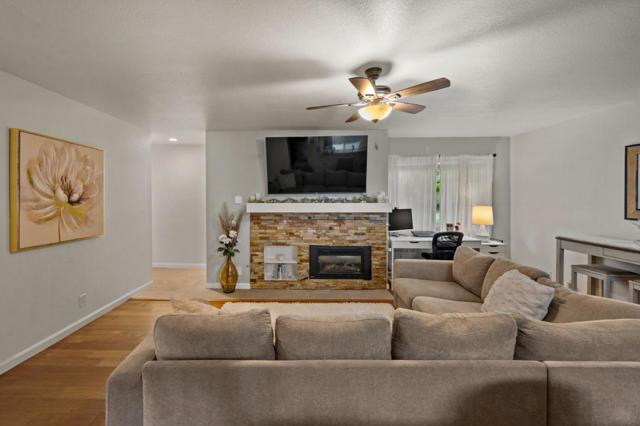3095 Marina Drive, Marina CA: https://media.crmls.org/mediaz/8ca20adc-ce37-471b-91ca-6908bd340ada.jpg