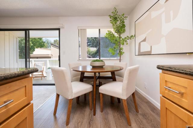 940 Kiely Boulevard, Santa Clara CA: https://media.crmls.org/mediaz/8ca45b35-d019-4984-928c-7bbb43f3a498.jpg
