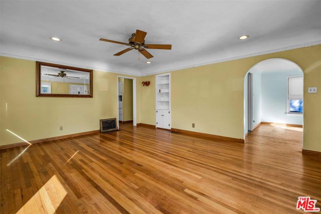 17447 Tribune Street photo 3