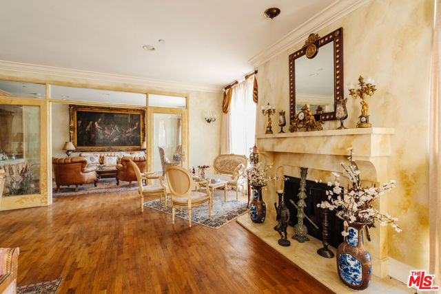 10601 Wilshire Boulevard, Los Angeles CA: https://media.crmls.org/mediaz/8ca5abaa-a820-4deb-b9db-83d4a5648ff6.jpg