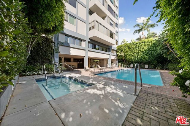 969 Hilgard Avenue, Los Angeles CA: https://media.crmls.org/mediaz/8ca870b1-bbf9-4e3f-8d76-bf0ee9103ac1.jpg