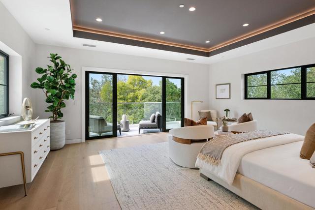 89 Tallwood Court, Atherton CA: https://media.crmls.org/mediaz/8ca893cd-c8a0-4ae7-8f39-1a808316e0e2.jpg