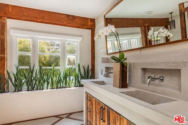 8249 Marmont Lane photo 15