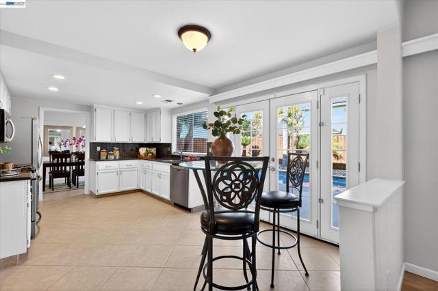 Image 12 of 40 For 1120 Gatetree Court