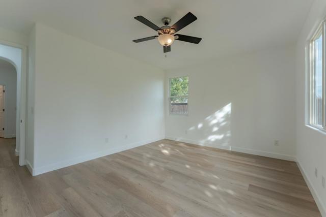 1078 Silver Spur Way, Plumas Lake CA: https://media.crmls.org/mediaz/8cada694-0a22-4b64-820c-f8b7a89f0fe3.jpg