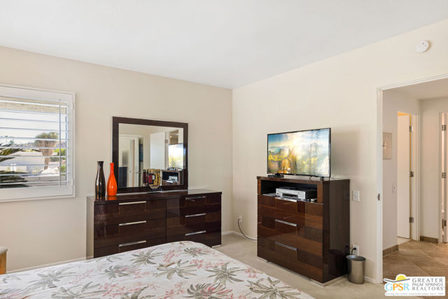 2181 S Toledo Avenue, Palm Springs, CA 92264