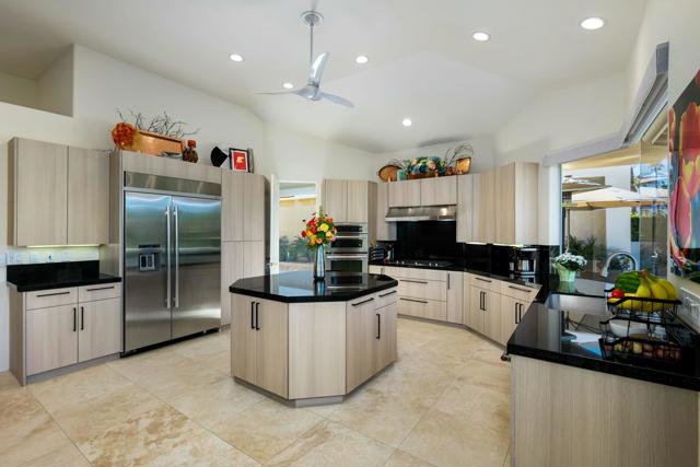 Image 20 of 51 For 75330 14th Green Drive