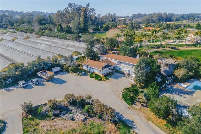 371 Calabasas Road, Watsonville CA: https://media.crmls.org/mediaz/8cb20026-fbd9-4193-928d-2088c675db53.jpg