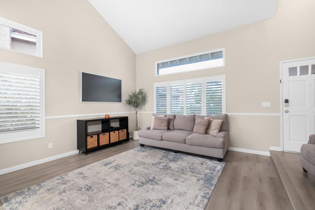 1865 Ithaca Dr - photo 5