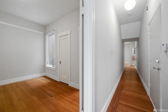 649651 Francisco St, San Francisco CA: https://media.crmls.org/mediaz/8cb2631b-4381-44df-b5ee-58c7b4f3005c.jpg