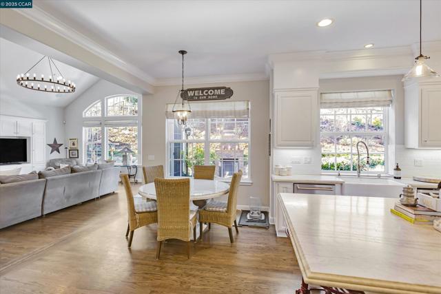 Image 21 of 49 For 526 Justin Morgan Dr