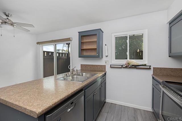 Image 12 of 28 For 685 Seacoast Drive