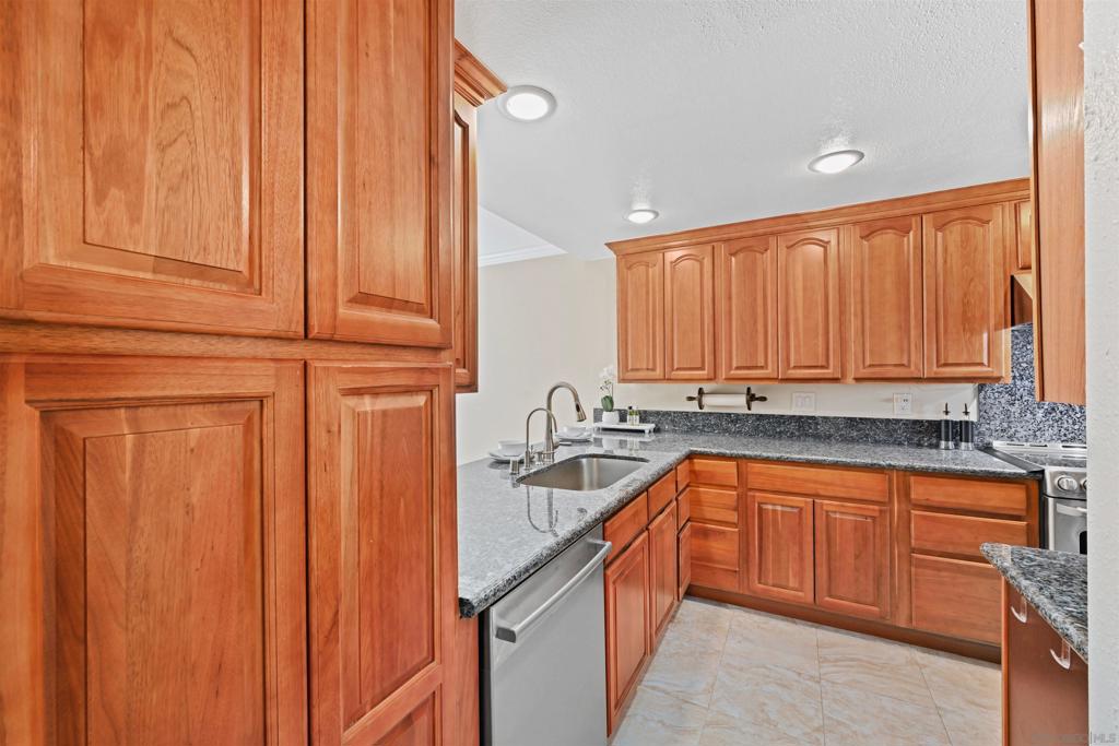 8745 Caminito Sueno - photo 12