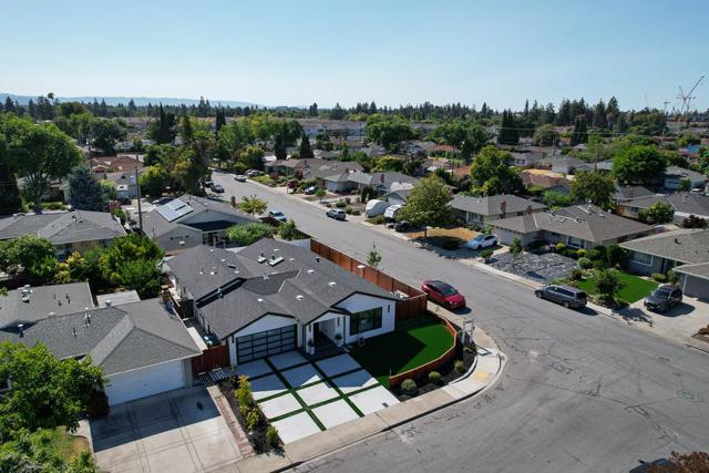 2154 Briarwood Drive, Santa Clara CA: https://media.crmls.org/mediaz/8cb3f68b-b751-4eda-9d57-88c437fb8fbd.jpg