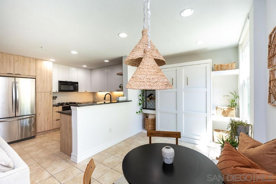 1225 Island - photo 7