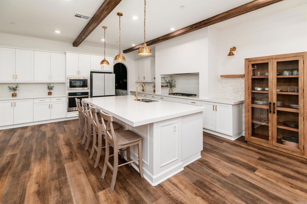 587 Gateway Lane - photo 7